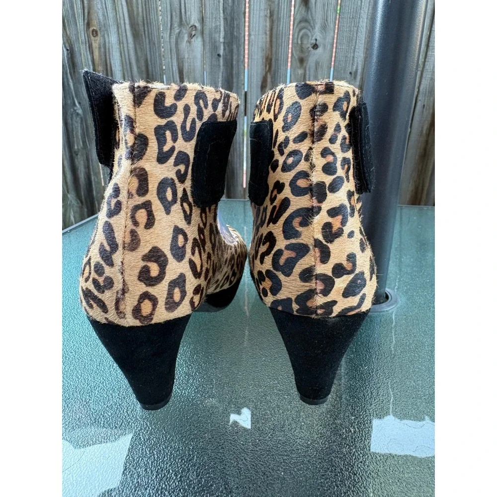 Sacha London Leopard Calf Hair Ankle Strap Platform Pumps Heels Womens 8